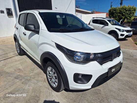 FIAT MOBI 1.0 EVO FLEX LIKE. MANUAL FIAT MOBI 1.0 EVO FLEX LIKE. MANUAL